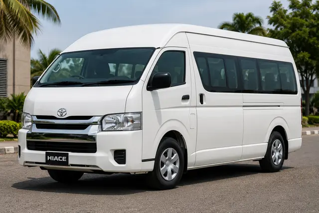 Hiace Bus